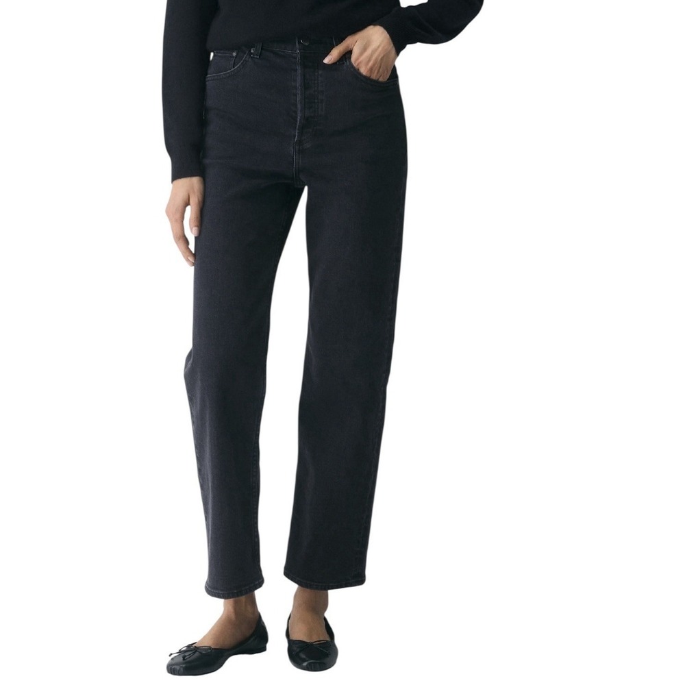 Aritzia Denim Forum The Arlo High‎ Rise Straight 28L Jeans Women's Size 25 Black